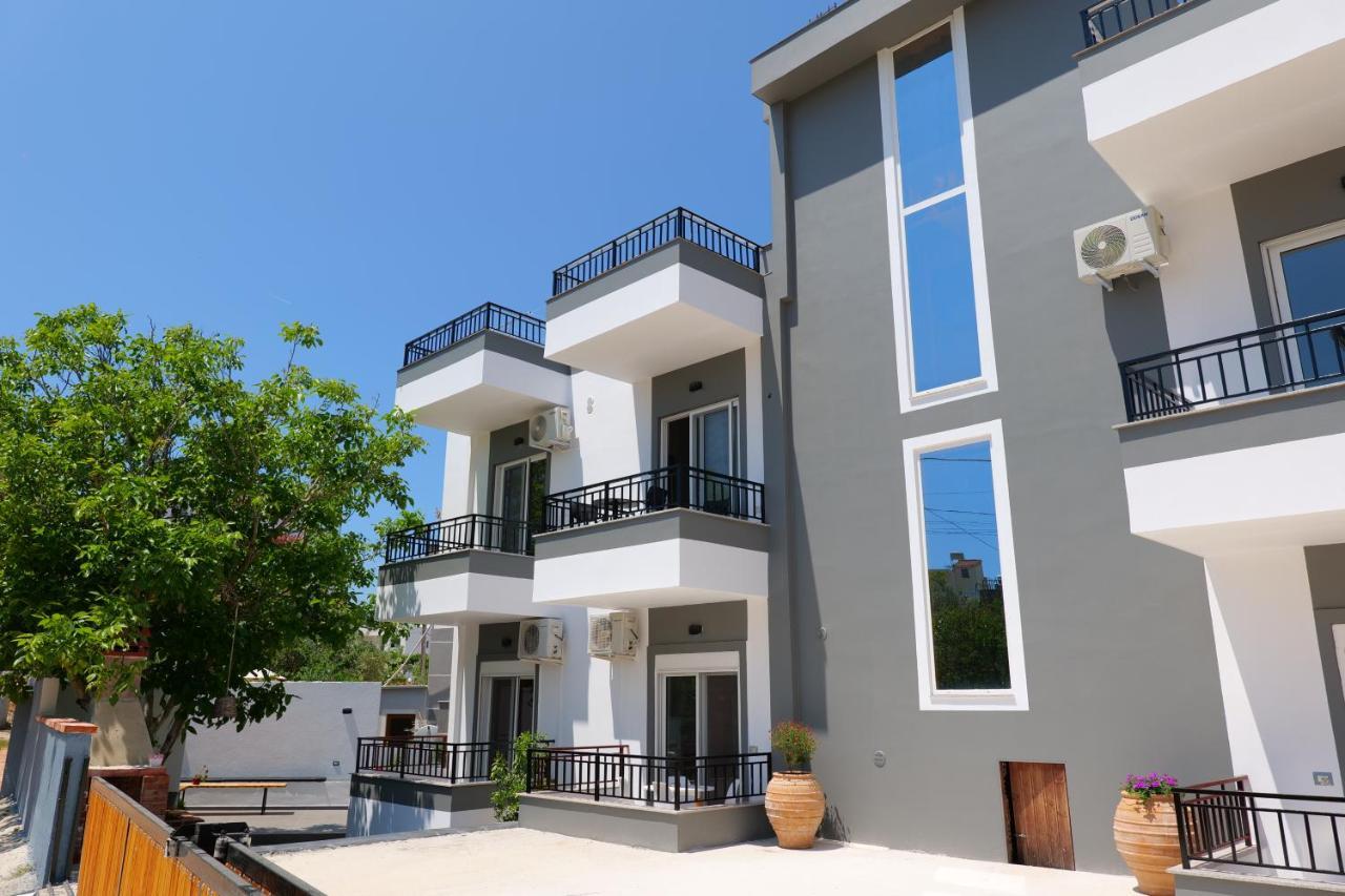 Julies Vila Ksamil Exterior photo